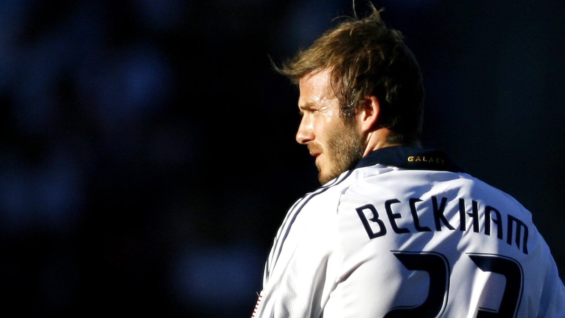 曼联老将宣布赛季结束后正式退役，曼联老将宣布赛季结束后正式退役了吗